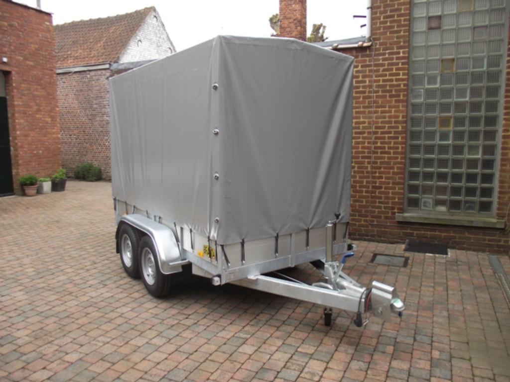 Location de remorques avec bache (permis de conduire BE), Enlèvement