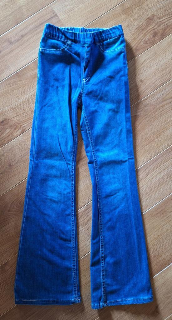 H&M donkerblauwe jeans 134, Pantalon, Enlèvement ou Envoi, Comme neuf, H&m