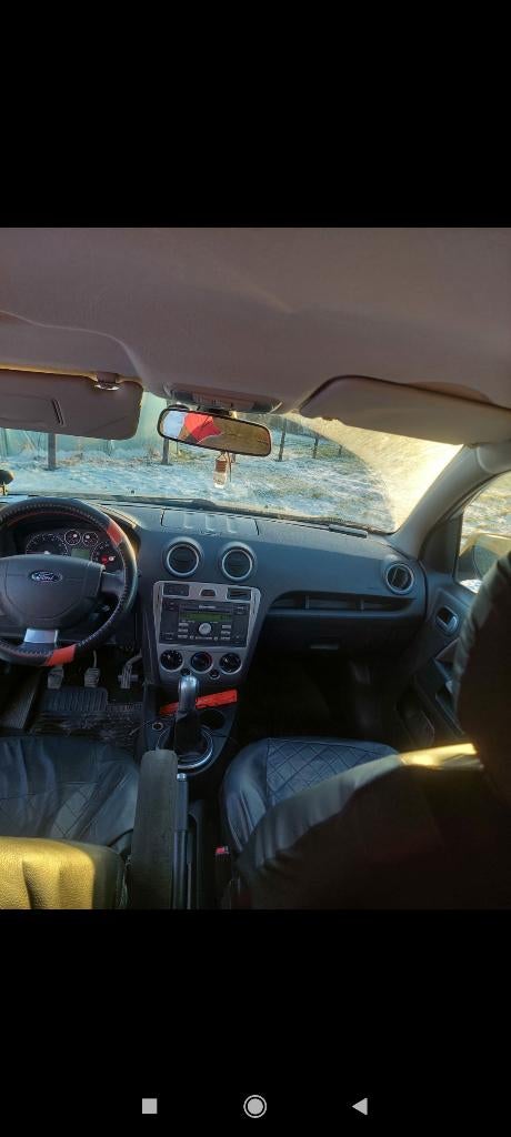 Auto, grijze kleur, Ford fusion, Auto's, Voorwielaandrijving, Euro 5, Stof, Fusion