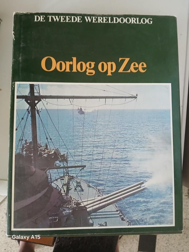 Guerre en mer - Electurama, Enlèvement ou Envoi, Comme neuf