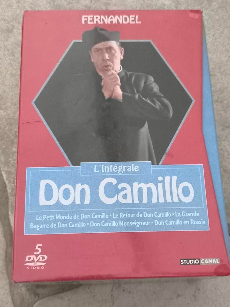 Coffret 5 Films L'intégrale Don Camillo neuf emballé, Enlèvement ou Envoi, Neuf, dans son emballage