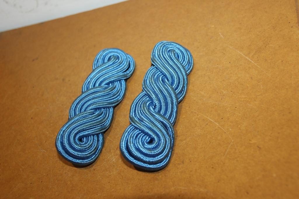 ABL Gala-uniform schouderlussen., Verzamelen, Verzenden, Landmacht, Kleding of Schoenen