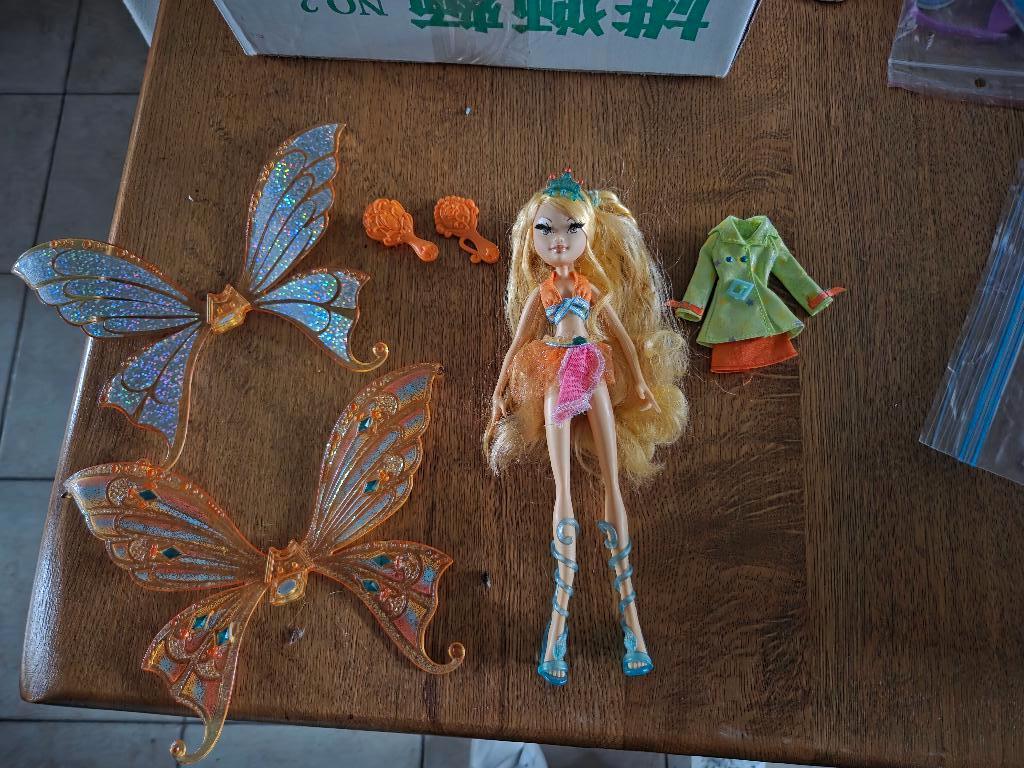 Winx enchantix Stella, Kinderen en Baby's, Speelgoed | Poppen, Ophalen of Verzenden, Zo goed als nieuw, Overige typen