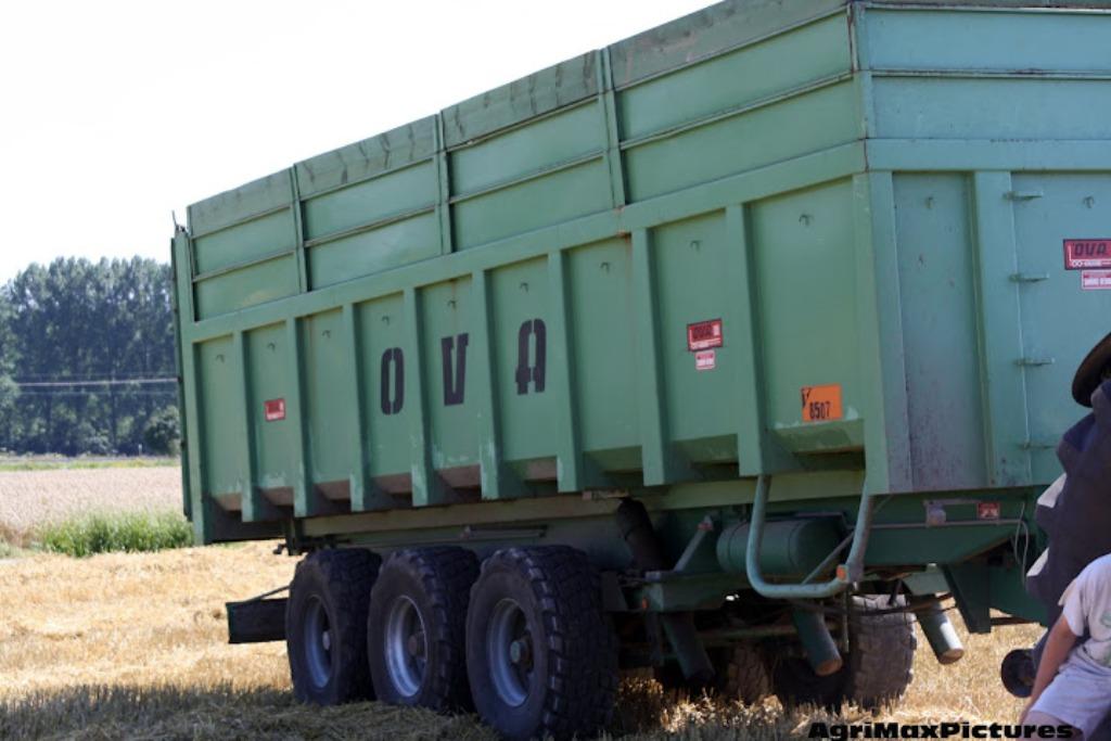 Zoek tridem Kipwagens, Ophalen