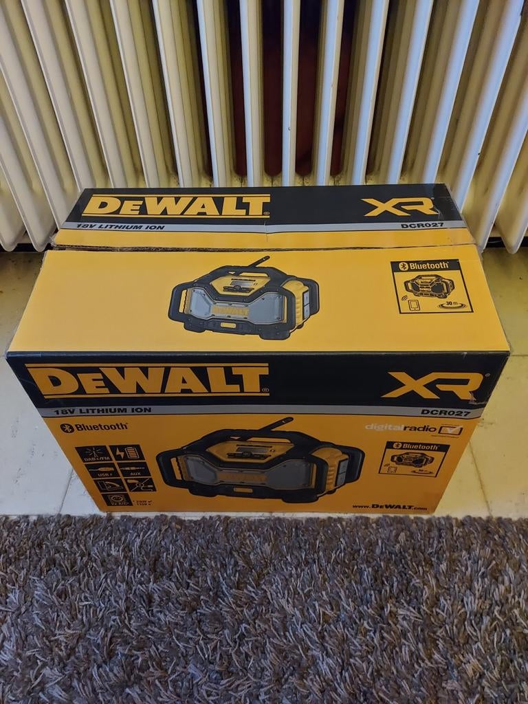 Bouwradio- dewalt DCR027 xr DAB +radio lader +batterij, Ophalen, Radio