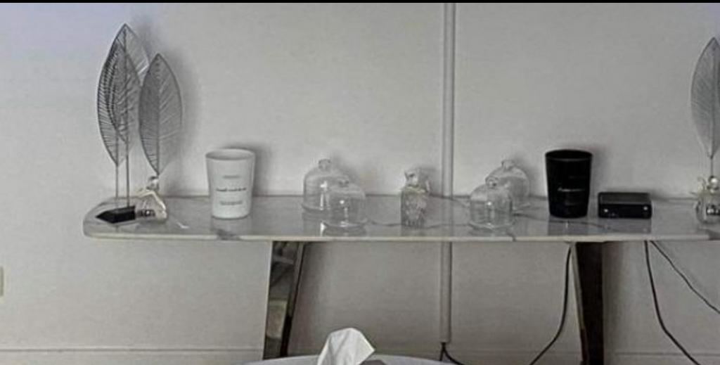 Console TV marbre/acier 182/43, Maison & Meubles, Enlèvement, Comme neuf