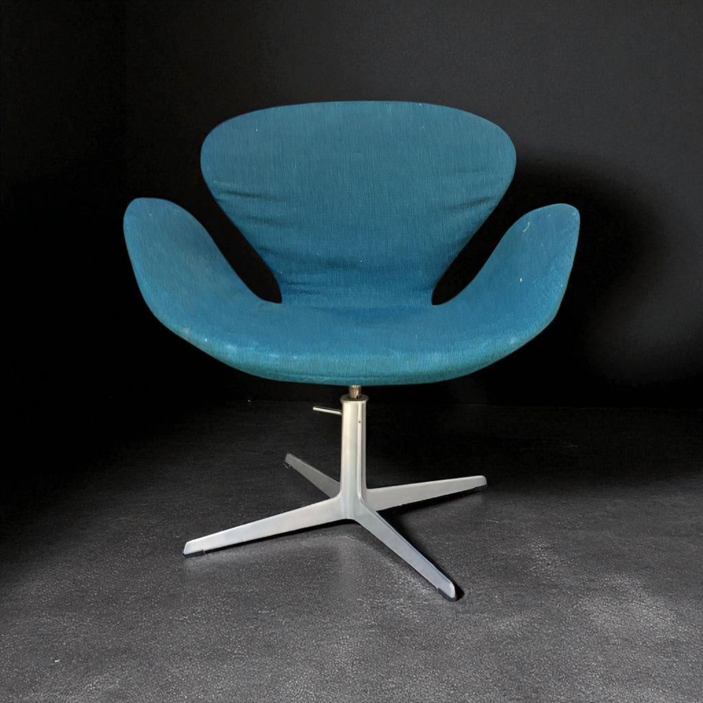 Early swan chair Arne Jacobsen Fritz Hansen 1966 Danmark, Ophalen of Verzenden