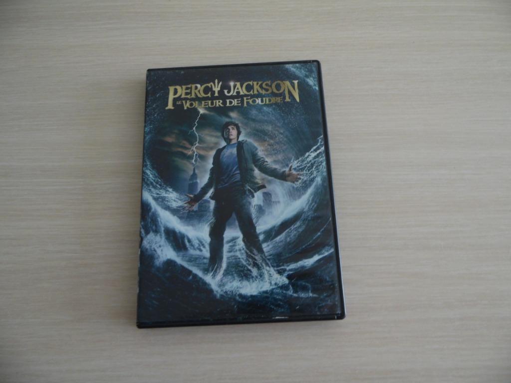PERCY JACKSON     LE VOLEUR DE FOUDRE, Tous les âges, Enlèvement ou Envoi, Comme neuf, Fantasy