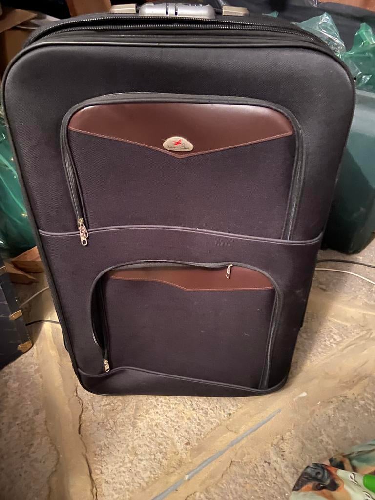 Heel grote valies op wieltjes!, Bijoux, Sacs & Beauté, Sacs | Sacs de voyage & Petits Sacs de voyage, 30 cm ou plus, 80 cm ou plus