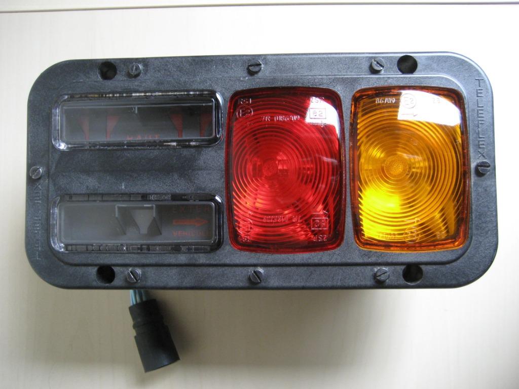 Militair achterlicht voor Peugeot P4 ., Ophalen, Nieuw, Peugeot