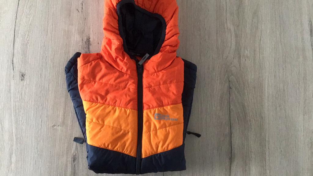 Jack wolfskin jas maat 140, Garçon, Jack Wolfskin, Comme neuf, Enlèvement