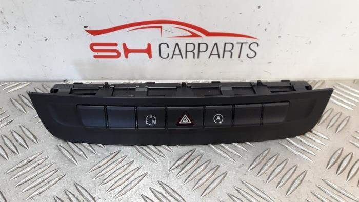 Commutateur éclairage d'urgence d'un Mercedes A-Klasse, 3 mois de garantie, Utilisé, -, -