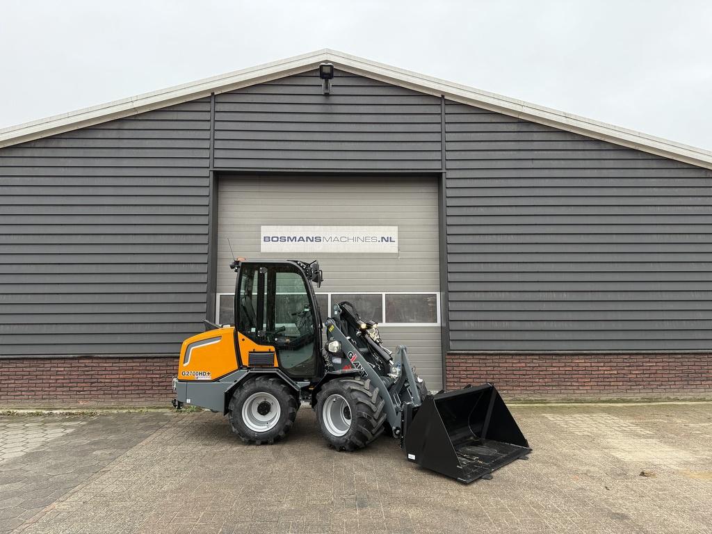 GIANT G2700 HD+ met cabine minishovel NIEUW, Tobroco, Info@tobroco.nl, Sprendlingenstraat 57
5061 KM  Oisterwijk, NL, Wiellader of Shovel