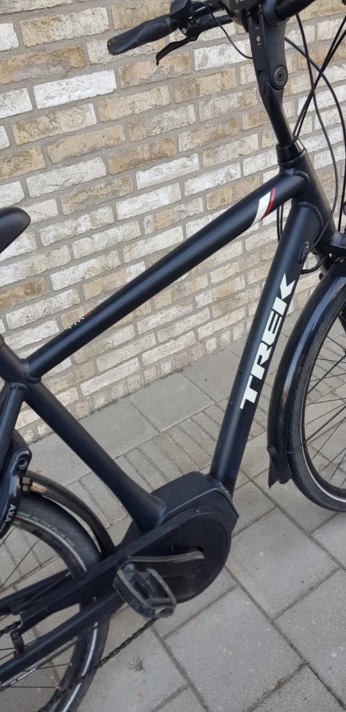Vélo électrique Trek Bosch Mid-Motor 400 pour homme, Vélos & Vélomoteurs, Vélos électriques, Enlèvement