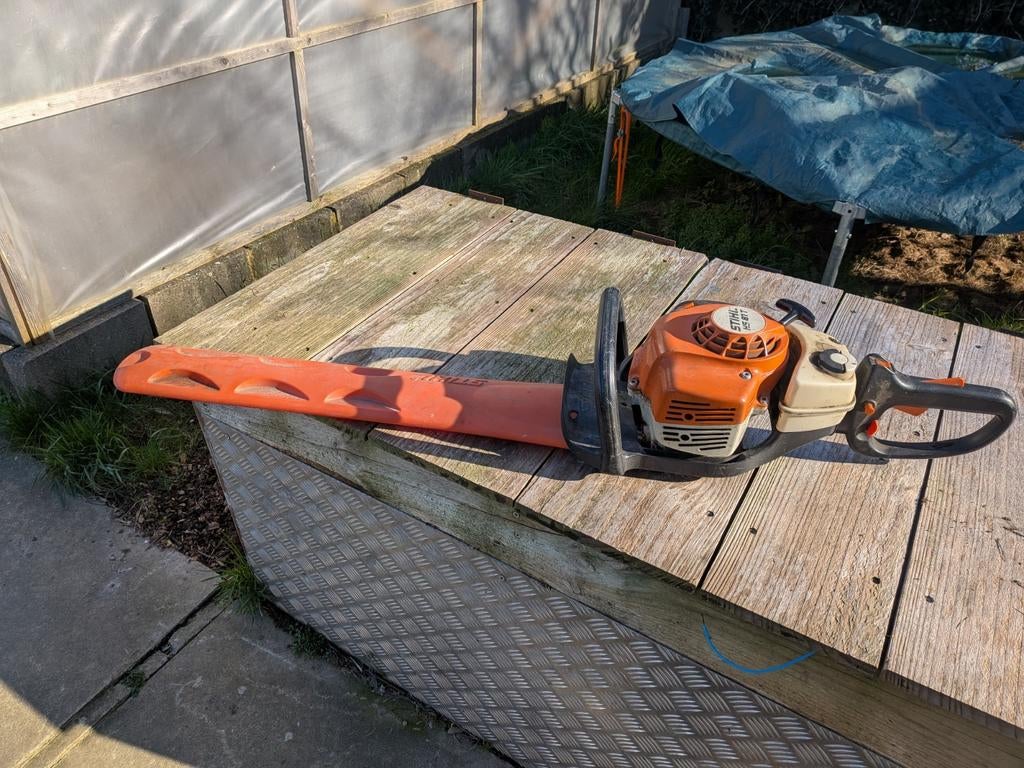 STIHL HS81T, Enlèvement, Électrique