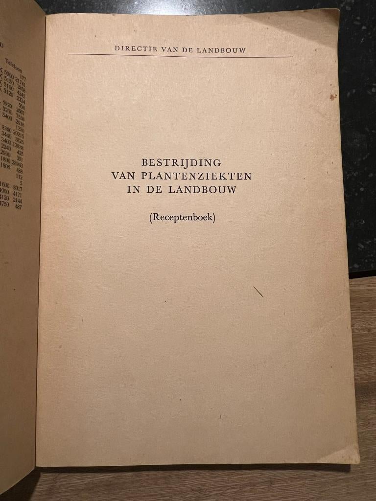 Bestrijding van Plantenziekten in de Landbouw / Receptenboek, Enlèvement ou Envoi