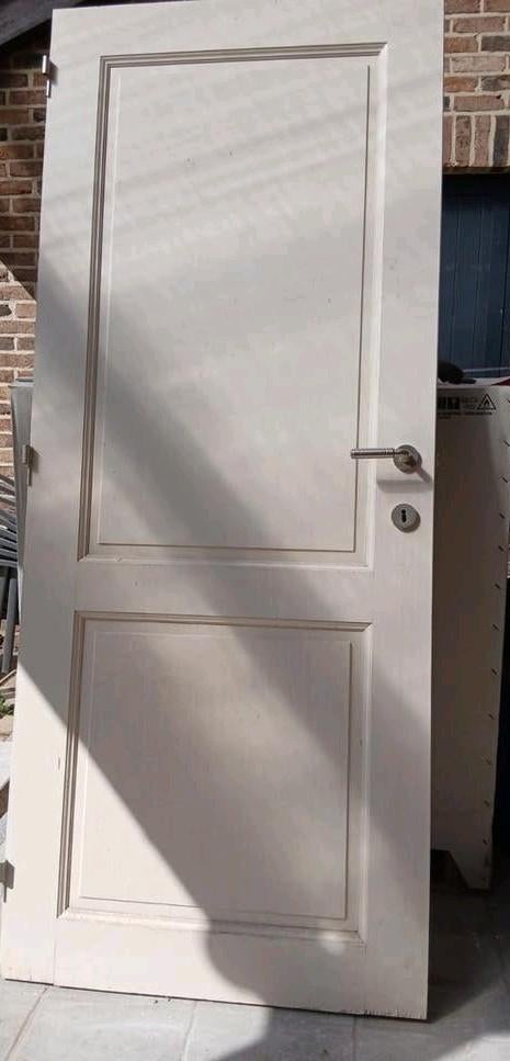 Deuren , 7 witte en 2 hout in de olie., Ophalen, Hout