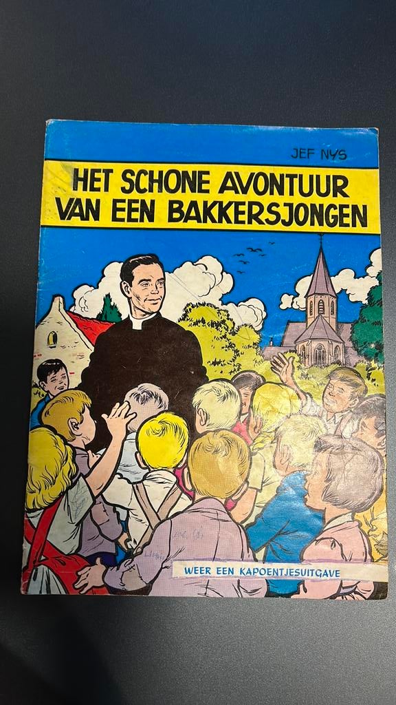 Weer een kapoentjesuitgave. Het schone avontuur bakketsjonge, Boeken, Stripverhalen, Gelezen, Meerdere stripboeken, Ophalen of Verzenden