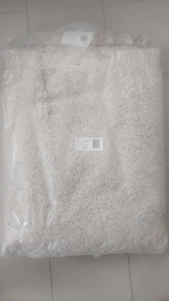 Interiyou High Pile Rug Sofia - 80x150 cm Light Grey - Fluffy and Plain - Washable and Non-Slip - Soft High Pile