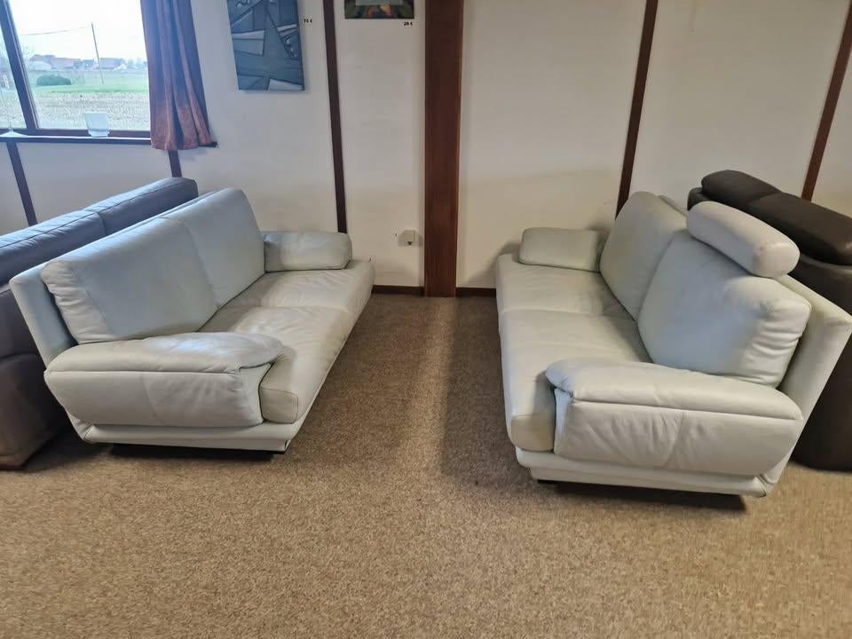 BUFFELLEDEREN SALON 3 EN 2 ZIT, Ophalen, Gebruikt, Leer