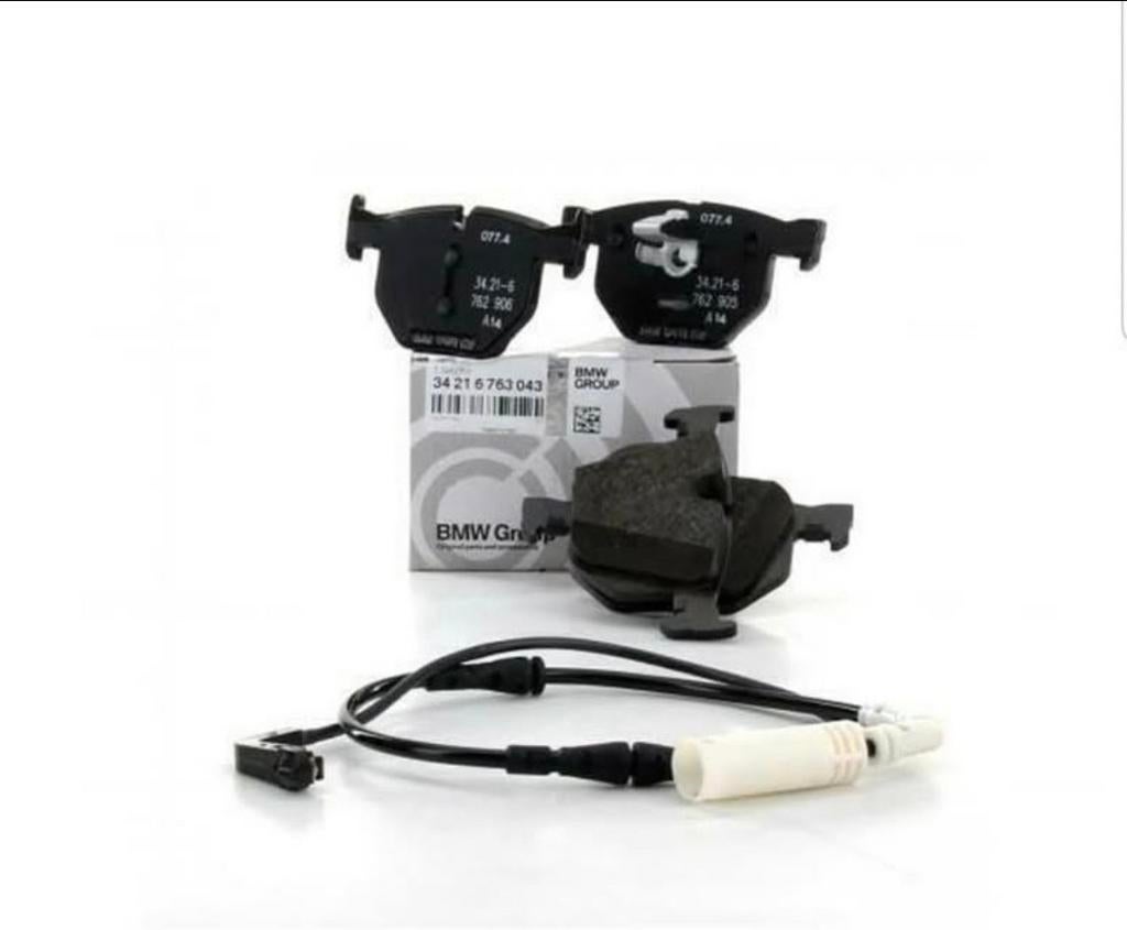 BMW e60 e61 e63 e64 .. 34216763043  Plaquettes arrière, Autos : Pièces & Accessoires, Freins & Transmission, BMW, Neuf, Enlèvement