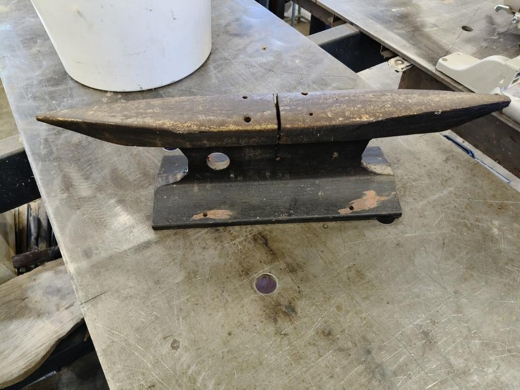 Klein aambeeld, Doe-het-zelf en Bouw, Ophalen