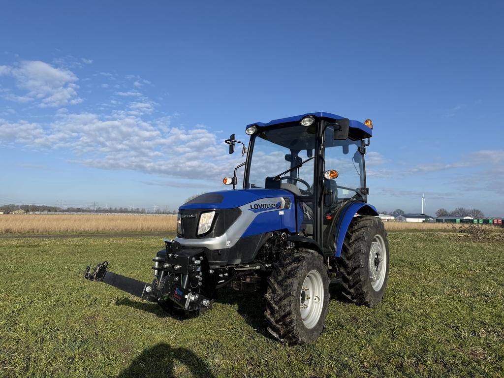 LOVOL M254 4WD tractor met cabine / fronthef DEMO 2026 33 uu, Articles professionnels, Agriculture | Tracteurs, Autres marques