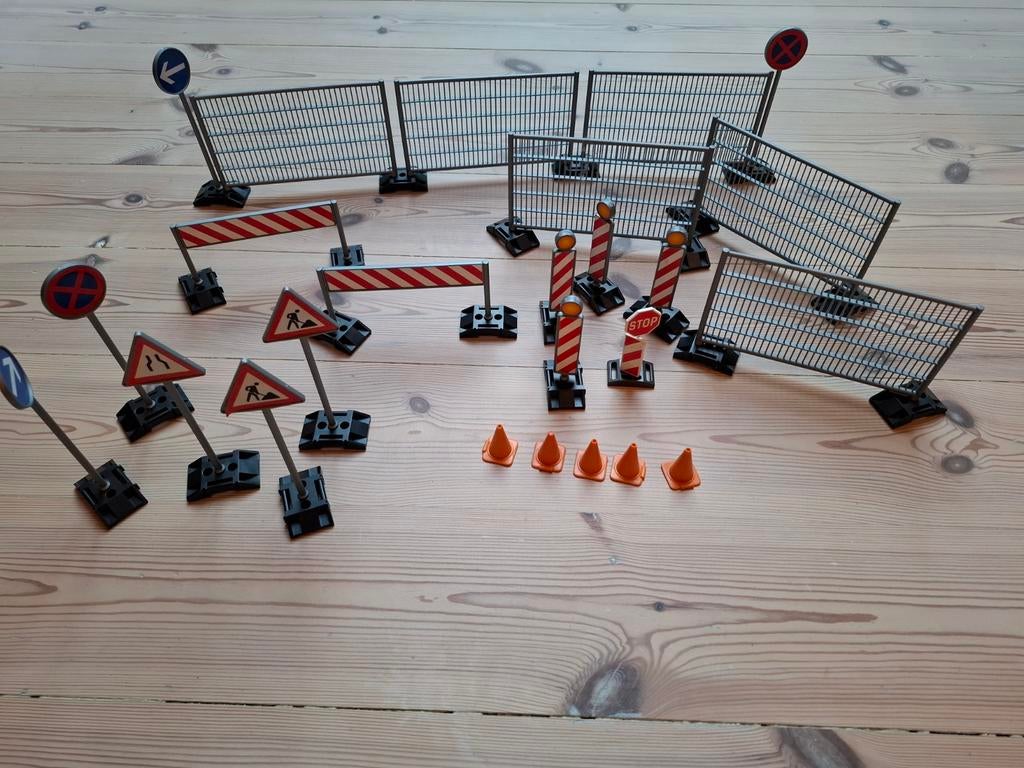 Panneaux de signalisation et clôtures Bruder, Enlèvement