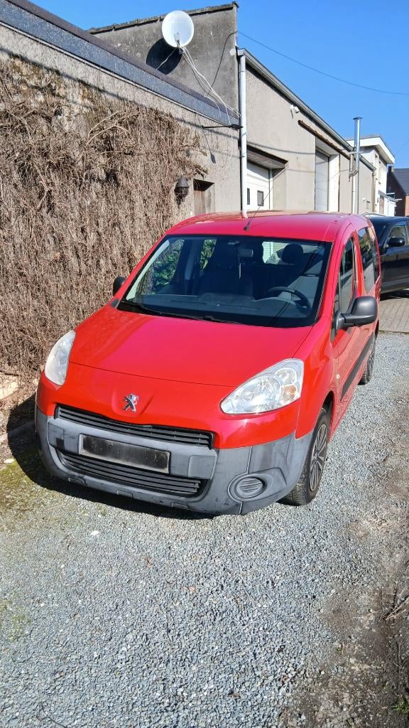 Peugeot Partner TEPEE 16 i  120dkm, Voorwielaandrijving, Euro 5, Overige kleuren, 1600 cc