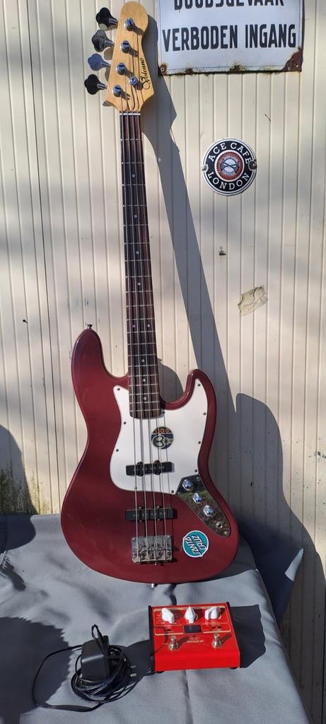 Volcano Jaguar bass+Vox stomplab, Muziek en Instrumenten, Ophalen