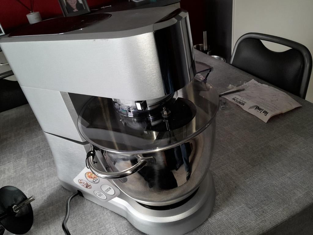 Moulinex keukenrobot masterchef 1500 w 6.7 L nieuw, Electroménager, Mélangeurs de cuisine, Enlèvement