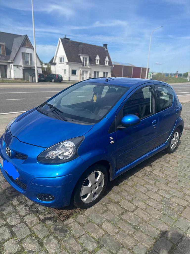 Toyota Aygo 1.0 Benzine + Airco, Auto's, Toyota, Voorwielaandrijving, Euro 5, Stof, 3 cilinders