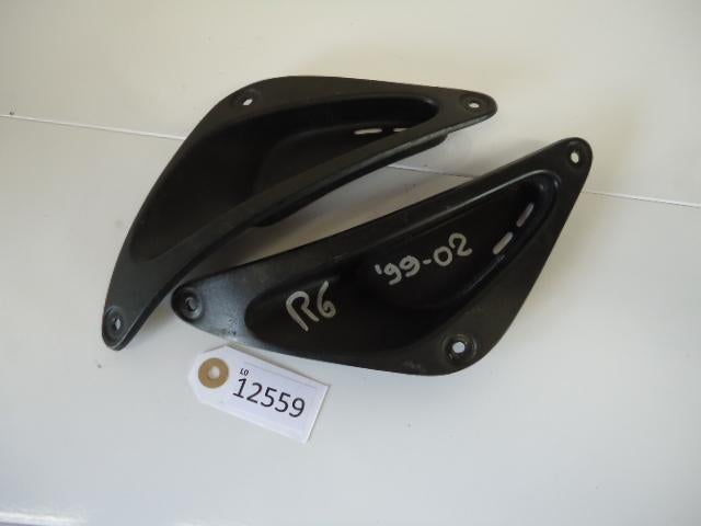 R6 1999 - 2002 Yamaha Cover Cover zijkant frame D1-13454, Motoren