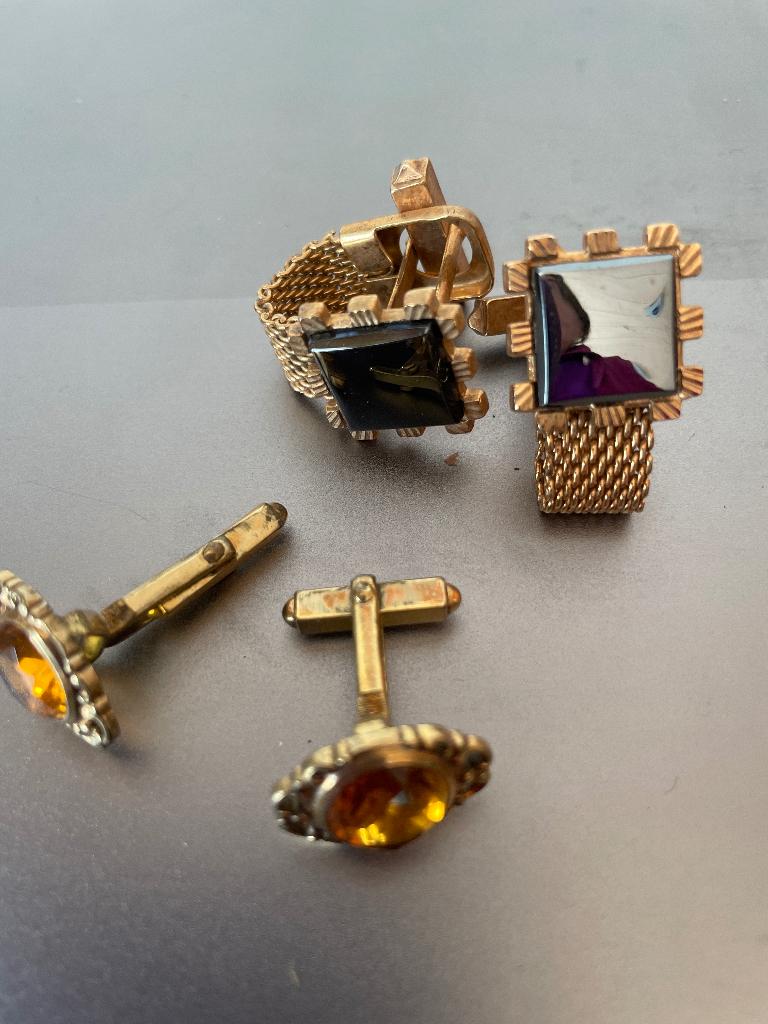 Duo de boutons de manchettes femmo, Bijoux, Sacs & Beauté, Boutons de manchette, Enlèvement ou Envoi, Utilisé, Autres matériaux