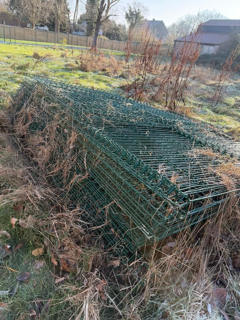 Clôtures en très bon état, Enlèvement, Comme neuf