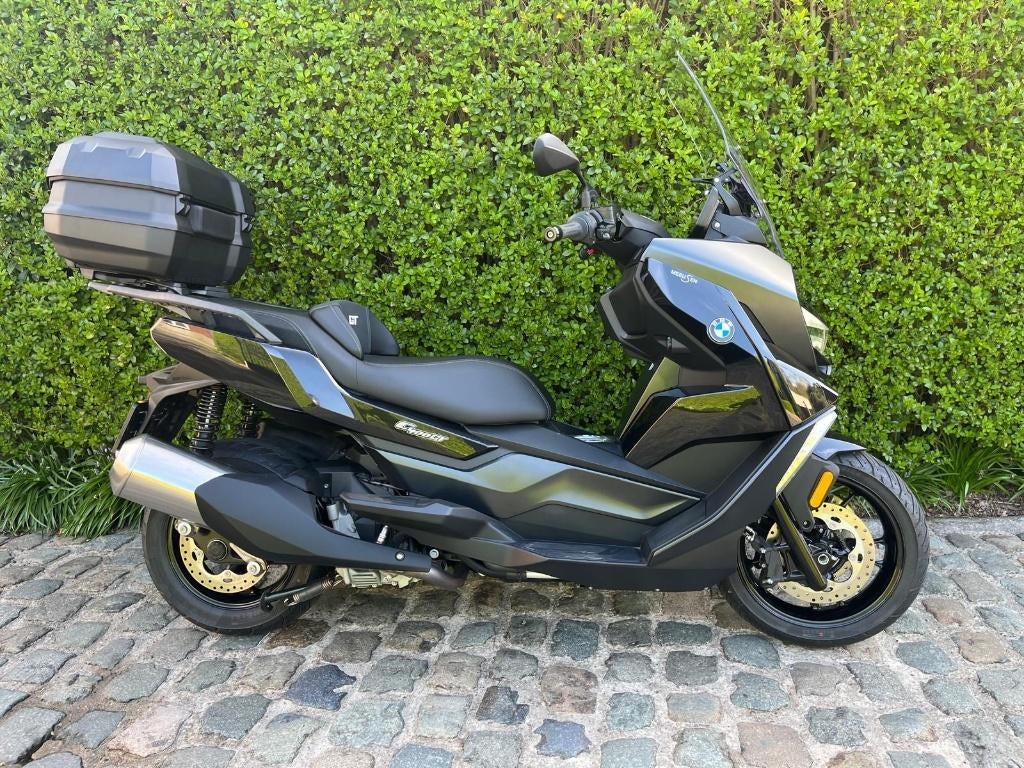 Bmw C400GT à seulement 877 km, Motos, Motos | BMW, Scooter, Particulier, 400 cm³