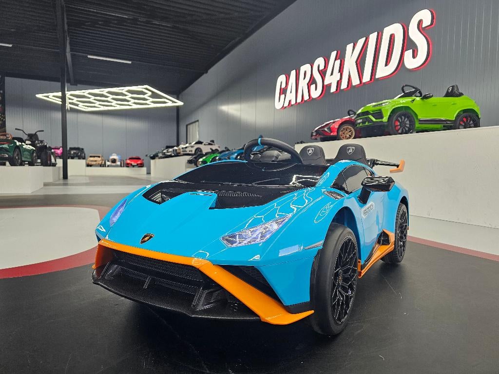 Kinderauto Lamborghini STO - met drift - leren zit - met RC, Kinderen en Baby's, Speelgoed |Speelgoedvoertuigen, Ophalen of Verzenden