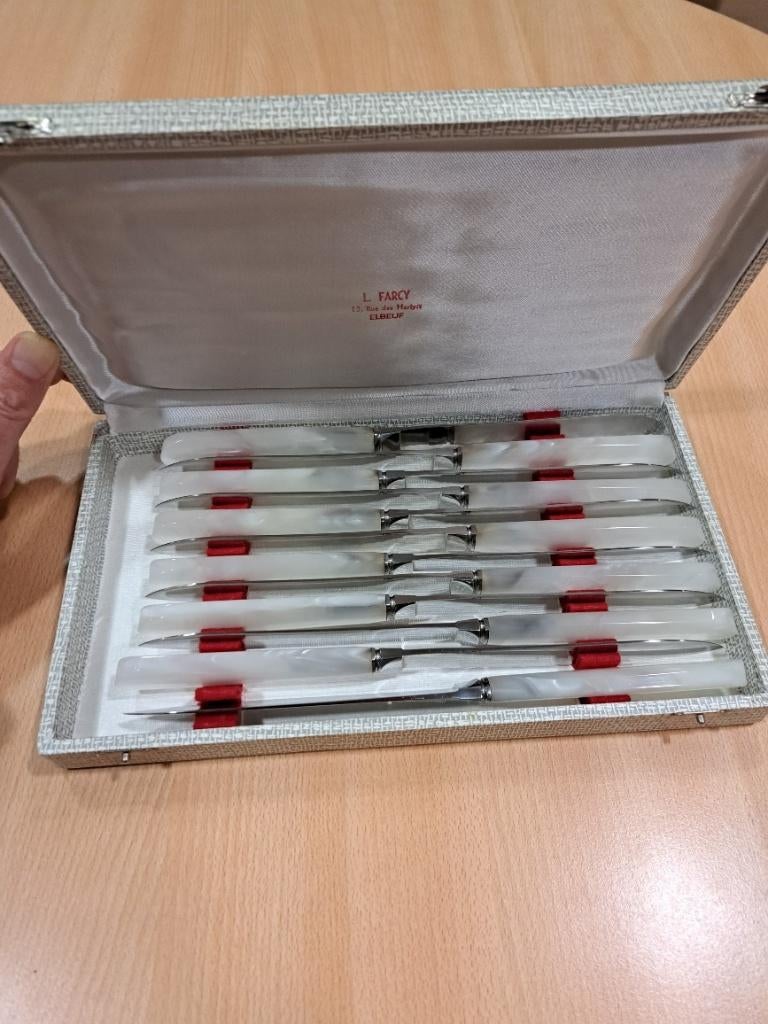 12 couteaux à dessert ou de table anciens, Antiquités & Art, Antiquités | Couverts, Enlèvement