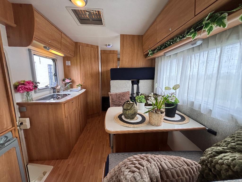 Belle Ford Rimor 2.4DCI 6 personnes 68 000 km 140ch EURO 4, Caravanes & Camping, Camping-cars, 6 à 7 mètres, Toilette à cassette