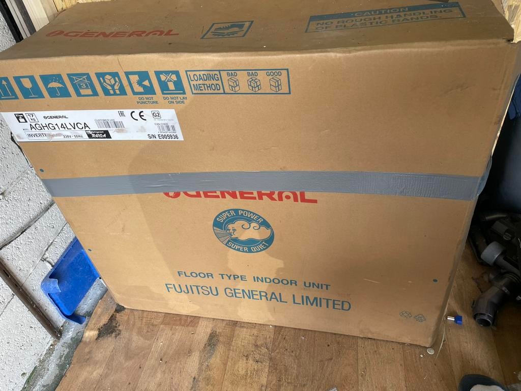 Airco buitenunit + leidingen, Ophalen, Gebruikt