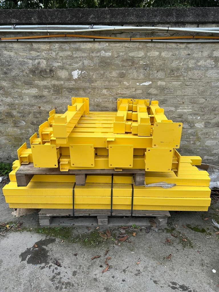 Poutrelles profilé en acier, Bricolage & Construction, Enlèvement, Comme neuf