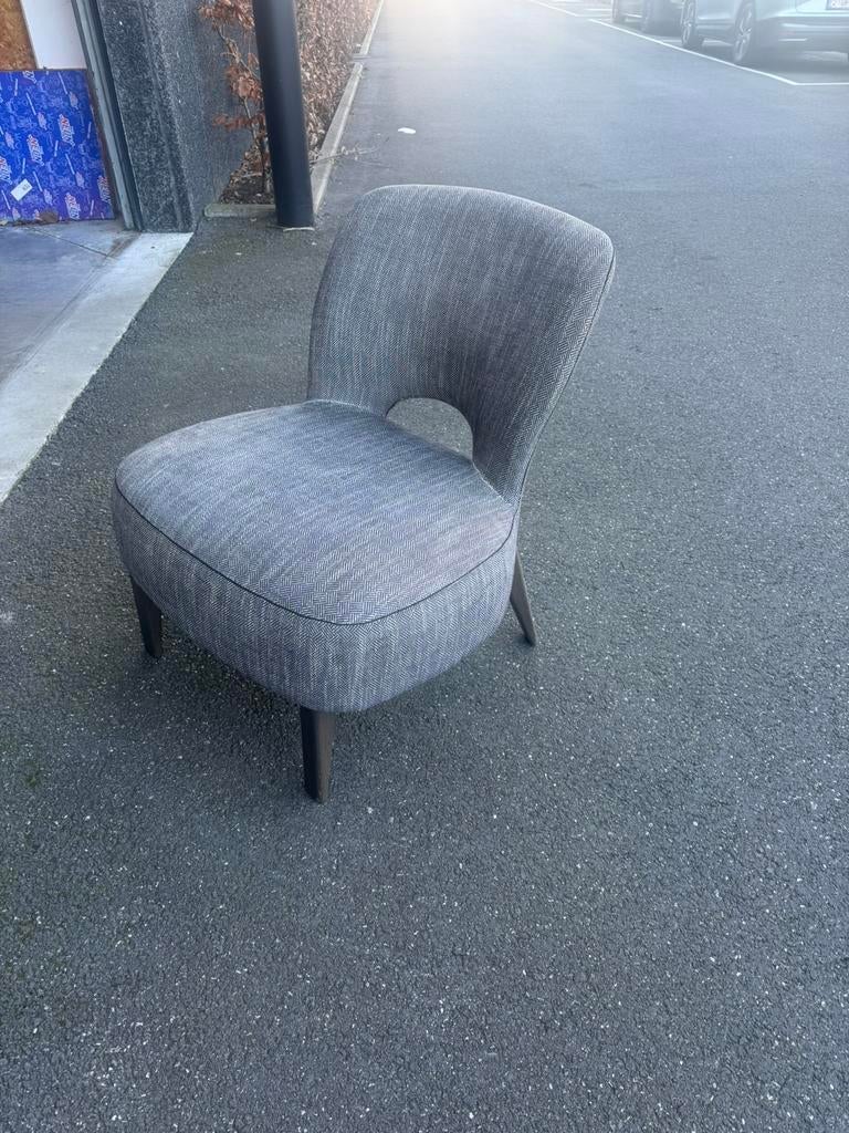 Low dining chair, Ophalen of Verzenden, Gebruikt, Eenpersoons, Stof