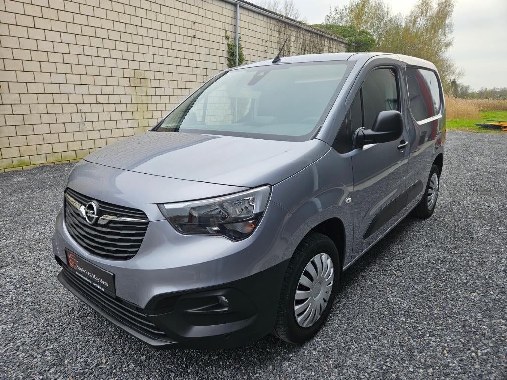 Opel Combo 1.5 Edition  12 maanden garantie   BTW wagen!, Auto's, Voorwielaandrijving, 75 kW, Stof, Euro 6