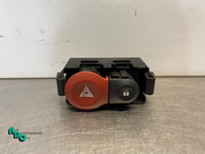 Paniekverlichtings Schakelaar van een Renault Modus (Modus 0, Gebruikt, -, Renault, -