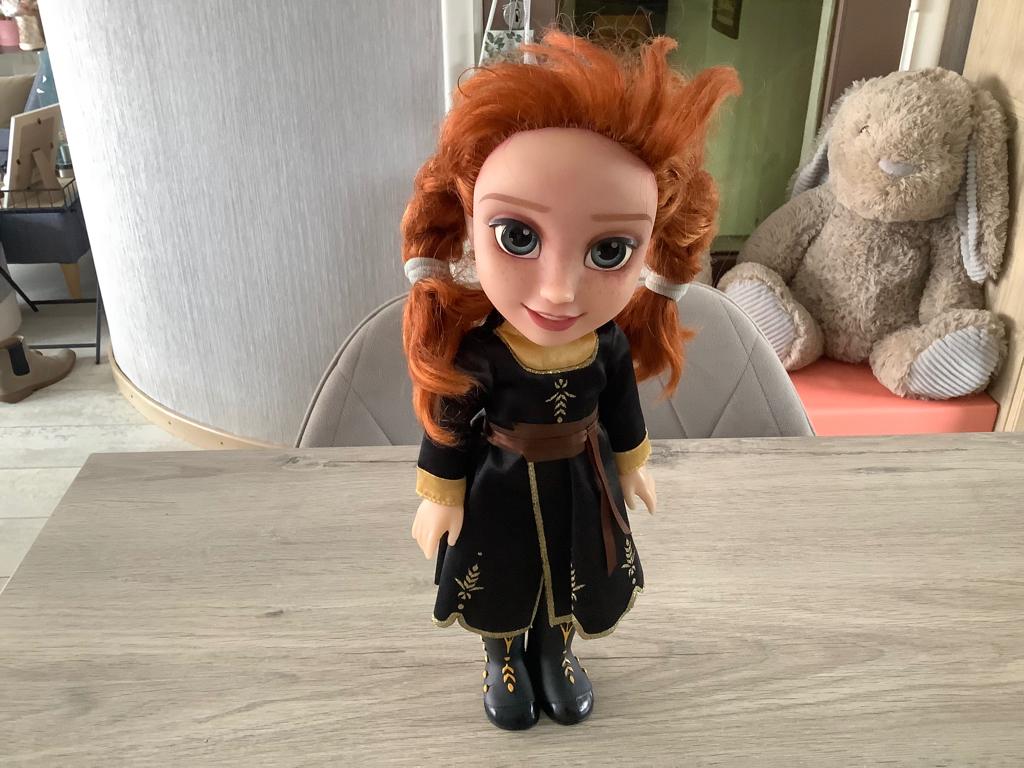 Poupée Disney La Reine des neiges Anna (33 cm), Enlèvement ou Envoi, Utilisé, Autres types