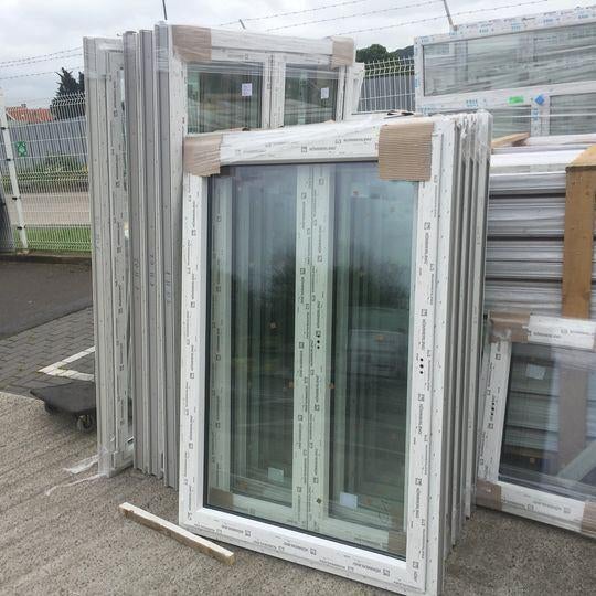 Déstockage de châssis et portes pvc grand stock disponible, Bricolage & Construction, Châssis & Portes coulissantes, Neuf, Châssis de fenêtre