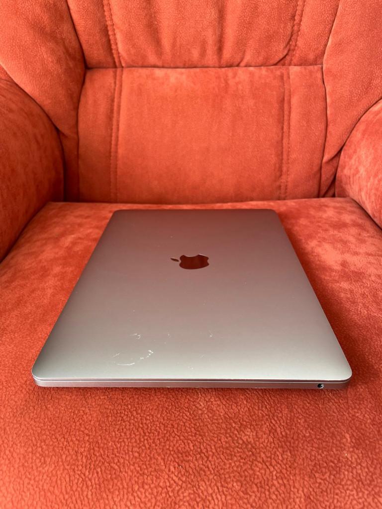 MacBook Pro 13" (2017) — 8 GB RAM — 128 GB SSD, Computers en Software, Apple Macbooks, 13 inch, Nieuw, Ophalen of Verzenden, Azerty