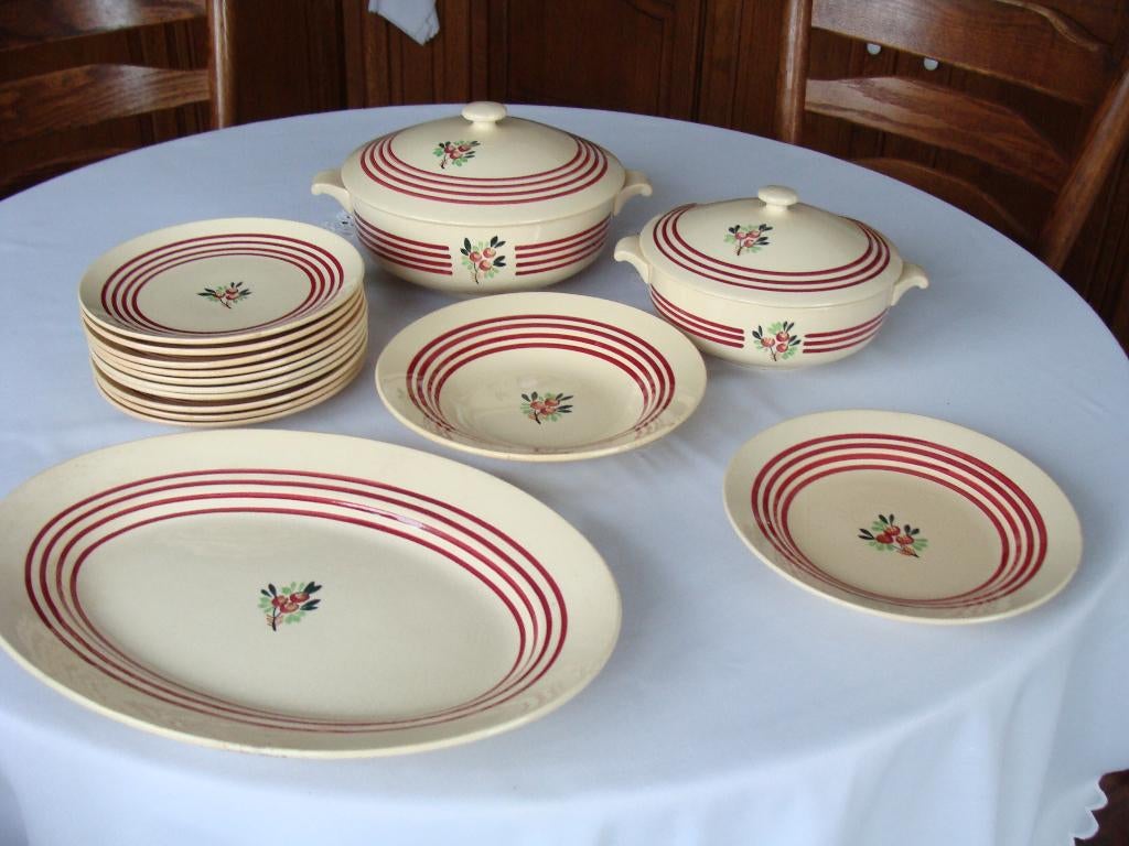 ancien service de plats et soupières, Enlèvement ou Envoi