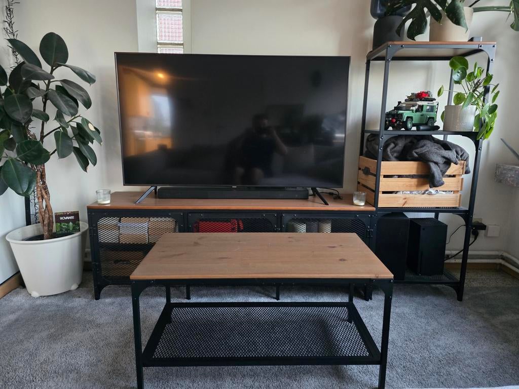 Tv meubel met salontafel, Huis en Inrichting, Ophalen