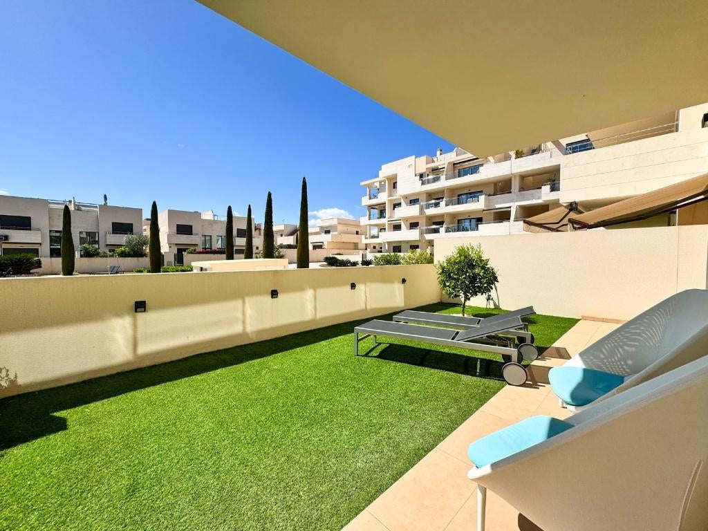 Appartement moderne au rez-de-chaussée à Villamartin, 80 m², Villamartin, 2 pièces, Appartement